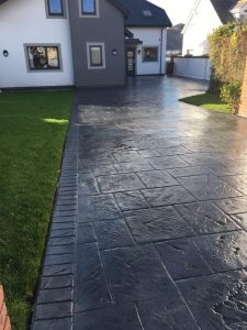 Imprinted Concrete Drive Grand Ashler Pattern